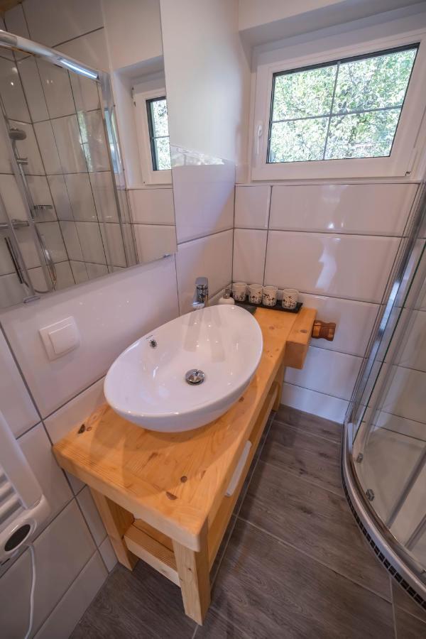 Ferienwohnungen Seraphine Und Theresia Grundlsee Extérieur photo